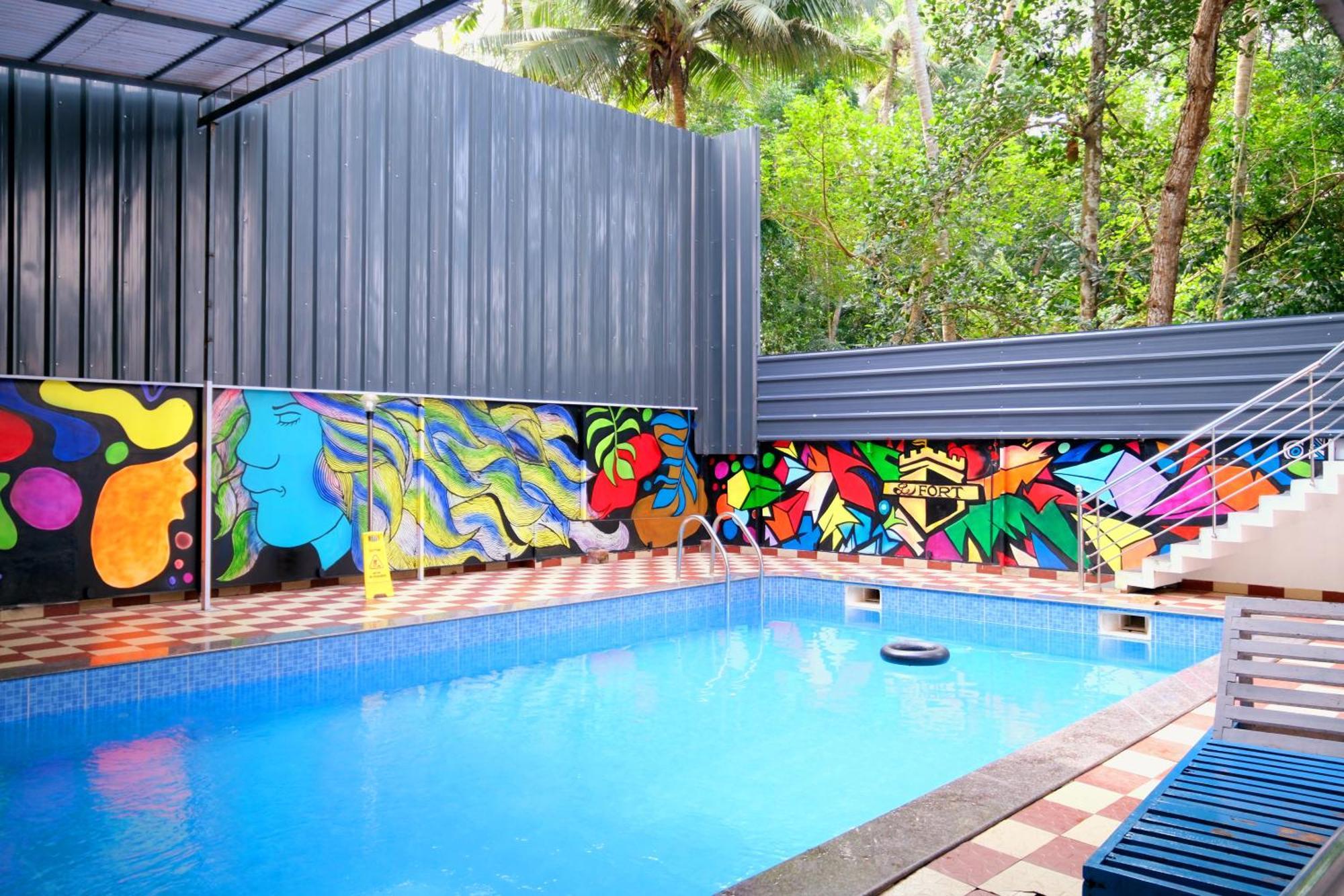 Holiday home Luxe Lakeside Pool Kovalam